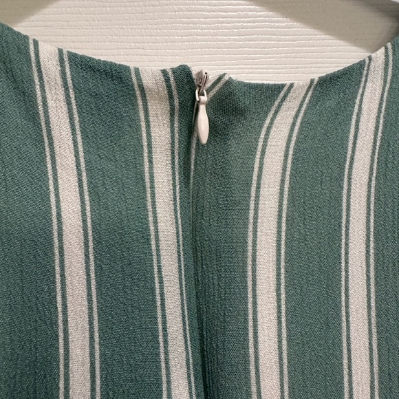 Lulu’s sage green/white striped midi dress - Picture 6 of 9